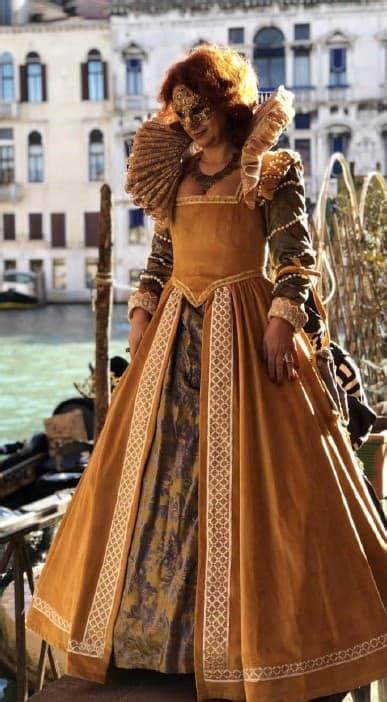 Venice Carnival Costume Rental: delivery available!