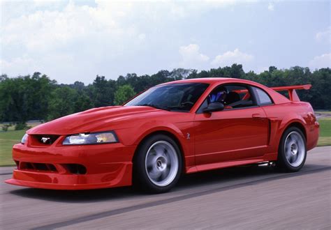 2000 Ford Mustang SVT Cobra Wallpapers | MustangSpecs.com