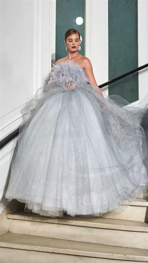 Christian Siriano Spring 2023 Ready to Wear Collection