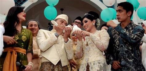 Music to Download: Anang - Ashanty Wedding