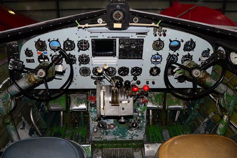 C-47 / DC-3 Cockpit, N64766 - a photo on Flickriver