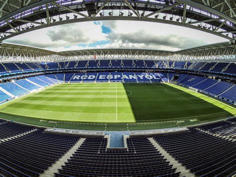 Brillante fotografia de nuestro estadio! @Espanyol #9ine | Club deportivo, Barcelona, Estadios