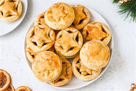 Puff Pastry Mince Pies - My Morning Mocha