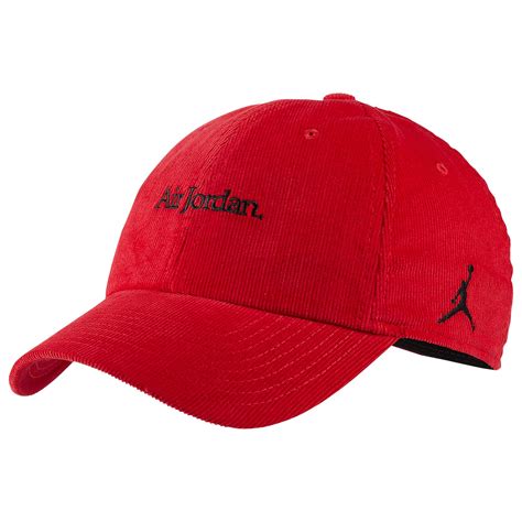 Nike H86 Corduroy Cap in Red for Men - Lyst