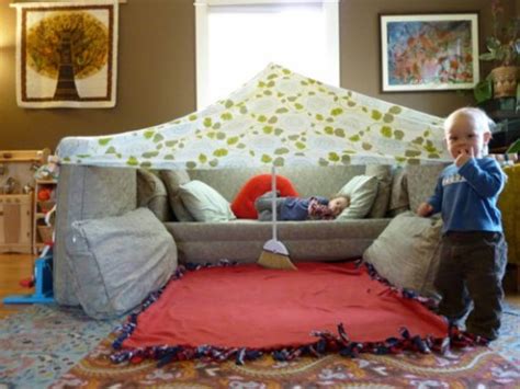 How to Make an Incredible Indoor Fort For Your Kids - homeyou