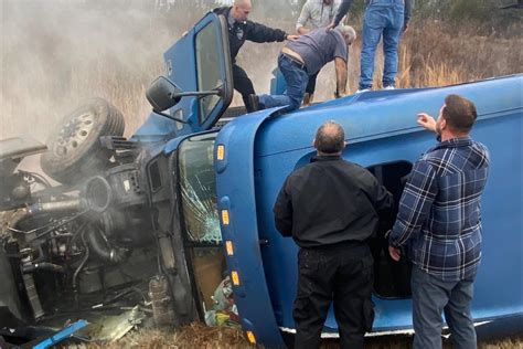 Piedmont Correctional Staff Pull Driver from Overturned Tractor-Trailer | NC DAC