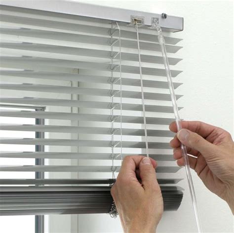 China Aluminium Metal Venetian Blinds Easy Fit 25mm Slat for Home ...