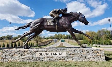 10 Amazing Horse Statues and Sculptures in the World