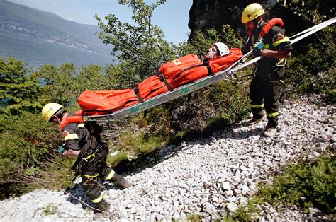 Mountain Rescue Workers Photograph by Mauro Fermariello/science Photo ...