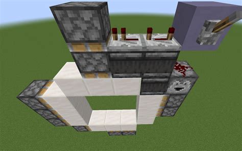 How to make a 3x3 piston door in Minecraft Java Edition