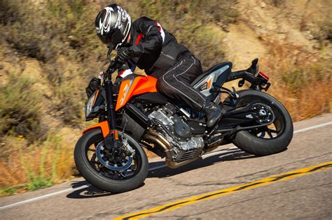 2019 KTM 790 Duke | First Ride Review | Rider Magazine