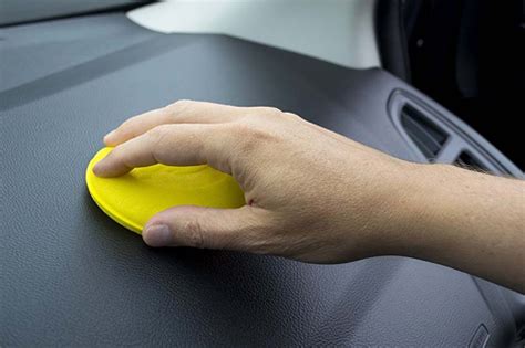 Useful Tips - Tips for car scratch removal - ATZone