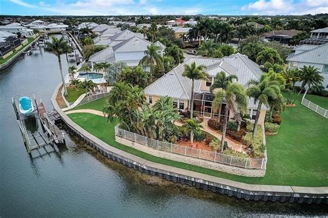 629 Mirabay Blvd, Apollo Beach, FL 33572 | Zillow