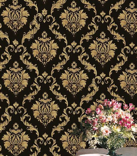 Black & Gold Damask Wallpaper