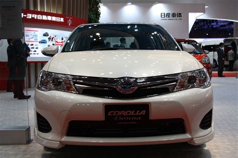 Toyota Corolla Axio Hybrid - PakWheels Blog