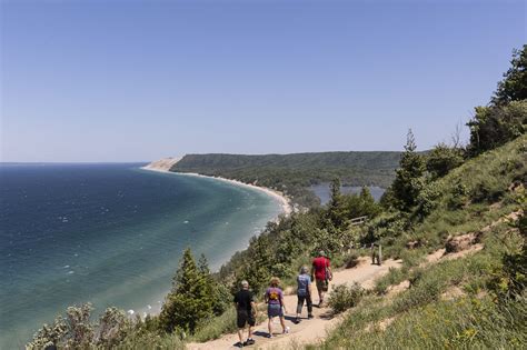 10 things to do, see at Sleeping Bear Dunes National Lakeshore in 2022 ...