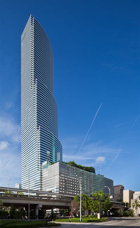 I.M. Pei-designed Bank of America Tower in downtown Miami | Flickr