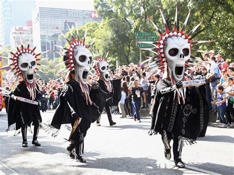 Pin de Jen en Dia De Los Muertos | Noche de muertos, Fiesta dia de ...