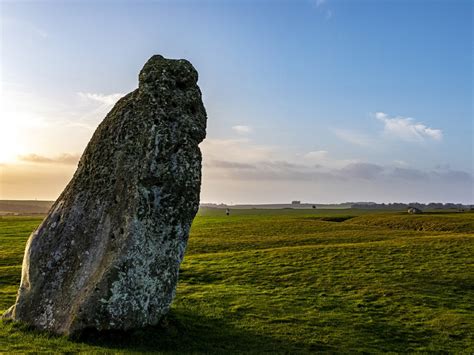 Stonehenge | Attractions Near Me