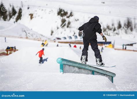 Snowboard Jib Contest in Winter Park Editorial Photography - Image of rail, activity: 130404487