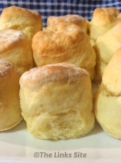 Quick and Easy Scone Recipe (Only 3 Ingredients!) | The Links Site