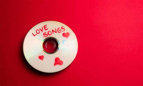 Deconstructing The Love Song: How And Why Love Songs Work