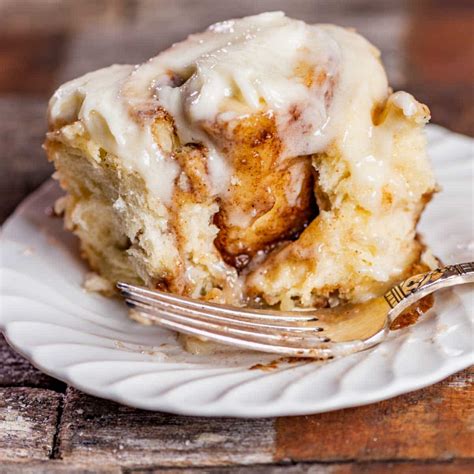 Cinnamon Rolls Recipe