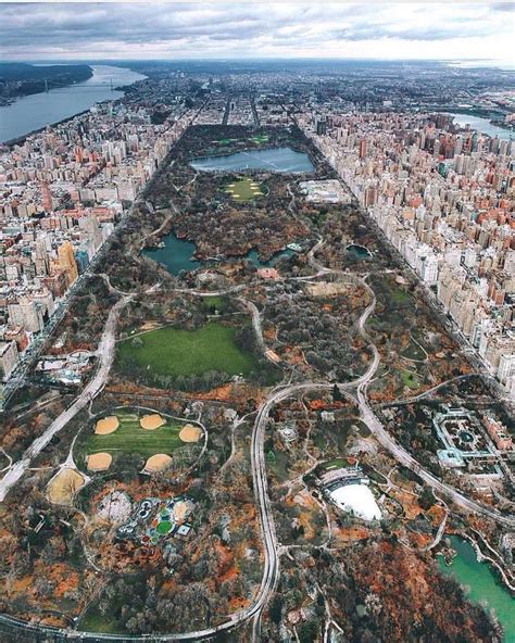 Aerial view of Central Park 🌿🏙Photo by @erwnchow | City, Central park nyc, New york city