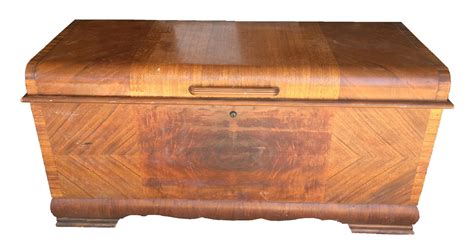 Finale Furniture Restoration Services, LLC: 1948 Lane Cedar Chest