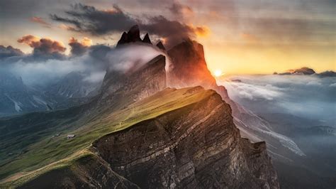 mountain, Clouds, Sun Rays, Nature, Red Sun Wallpapers HD / Desktop and Mobile Backgrounds