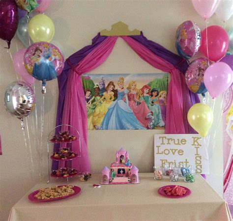 Disney princess party | Princess birthday party decorations, Princess ...