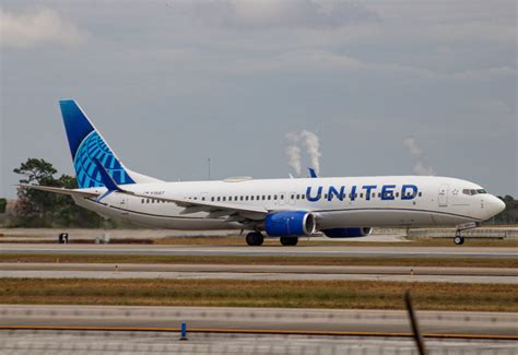 (N38417) United Airlines Boeing 737-900ER by Jacob Smith | AeroXplorer Photo Database