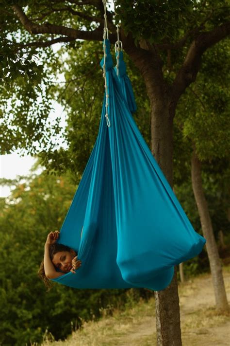 Aerial Yoga Hammock Antigravity 5 - Aerial Yoga Swings & Aerial Silks ...