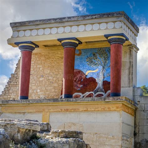 Knossos Palace. Crete, Greece Stock Photo - Image of fresco, heraklion: 261396492