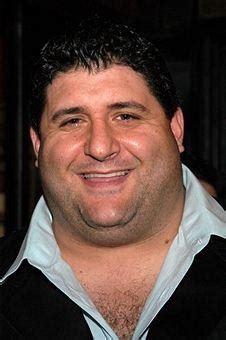 Tony Siragusa Death Fact Check, Birthday & Age | Dead or Kicking