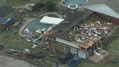 Houston tornado emergency: Analyzing the path, damage | wfaa.com