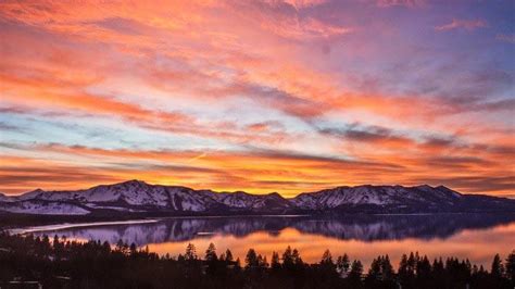 Lake Tahoe's Surreal Sunsets - Visit Lake Tahoe