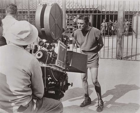 Kirk Douglas in Spartacus (1960) » ShotOnWhat? Behind the Scenes