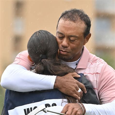 Tiger Woods' Daughter Sam Serves as His Caddie at PNC Championship