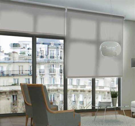 Grey translucent living room roller blind - TenStickers