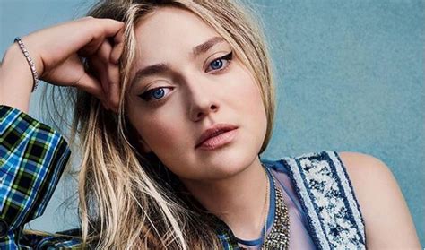 Dakota Fanning Joins Cast Of Upcoming Rooster Teeth Anime ‘Gen:LOCK’ - Tubefilter