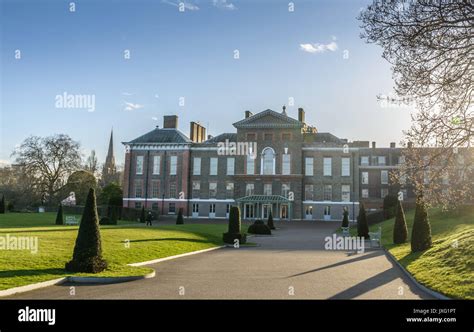 Kensington Palace, Kensington Park, London, England Stock Photo - Alamy