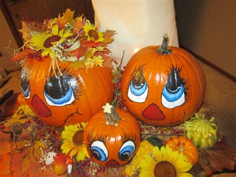 Pumkins I painted for fall | Halloween pumpkins painted, Pumpkin ...