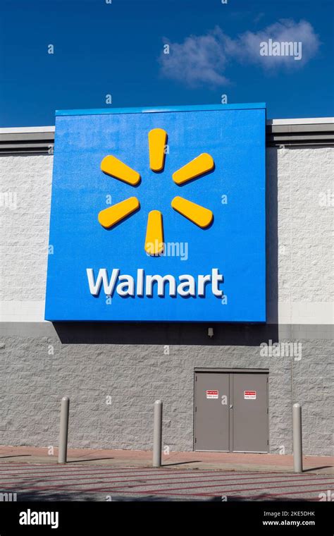 Walmart Superstore Gulf Shores Alabama Corporate Logo On The Exterior Of The Store Stock Photo ...