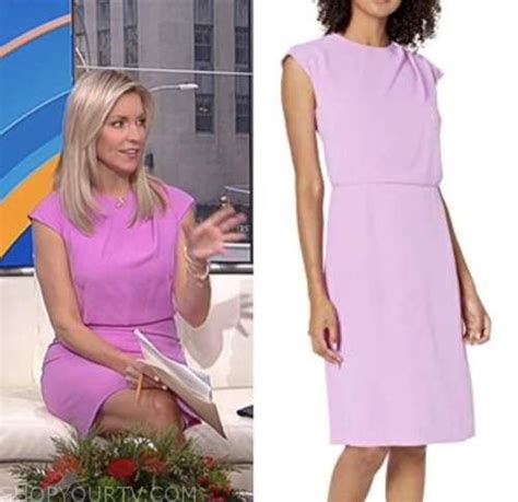 Fox and Friends: November 2022 Ainsley Earhardt's Pink Purple Drape ...