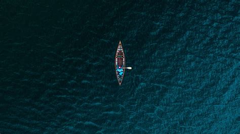 Sea View Of Boat From Above Water HD Minimalist Wallpapers | HD Wallpapers | ID #60051