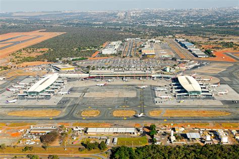 Aeropuerto de Brasilia, Aeroporto Internacional de Brasília ...