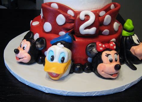 Custom Cakes by Julie: Mickey Mouse Cake