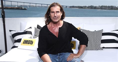 What Happened to Fabio, "The King of Romance"? Where Is He Now?