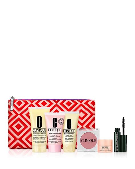 Clinique Gift with any $65 Clinique purchase! | Bloomingdale's